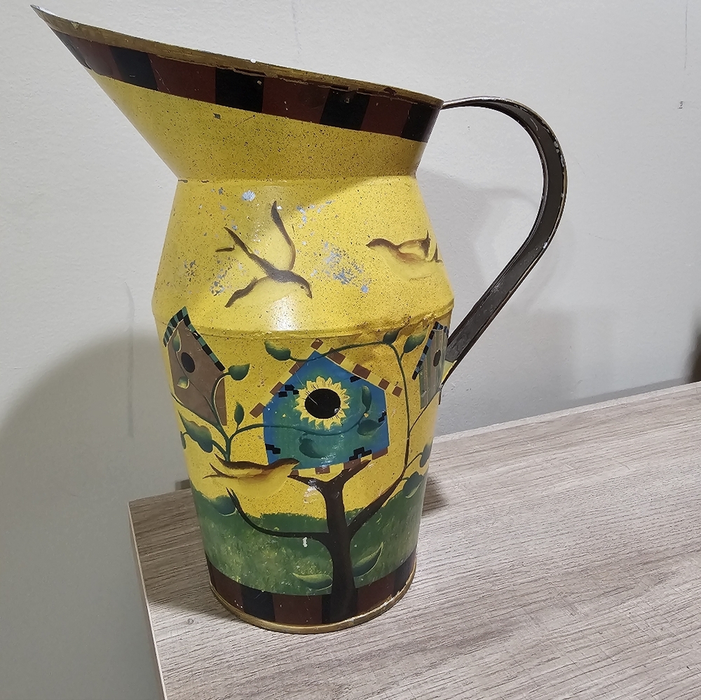 VINTAGE BIRDHOUSE Flower Pot  Pitcher - Picture 6 of 7